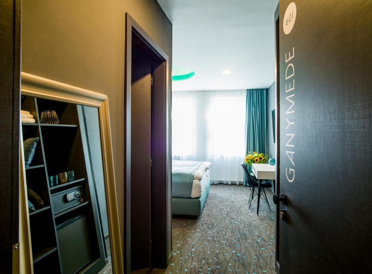 Rooftop Planet Prague Hotel Εξωτερικό φωτογραφία