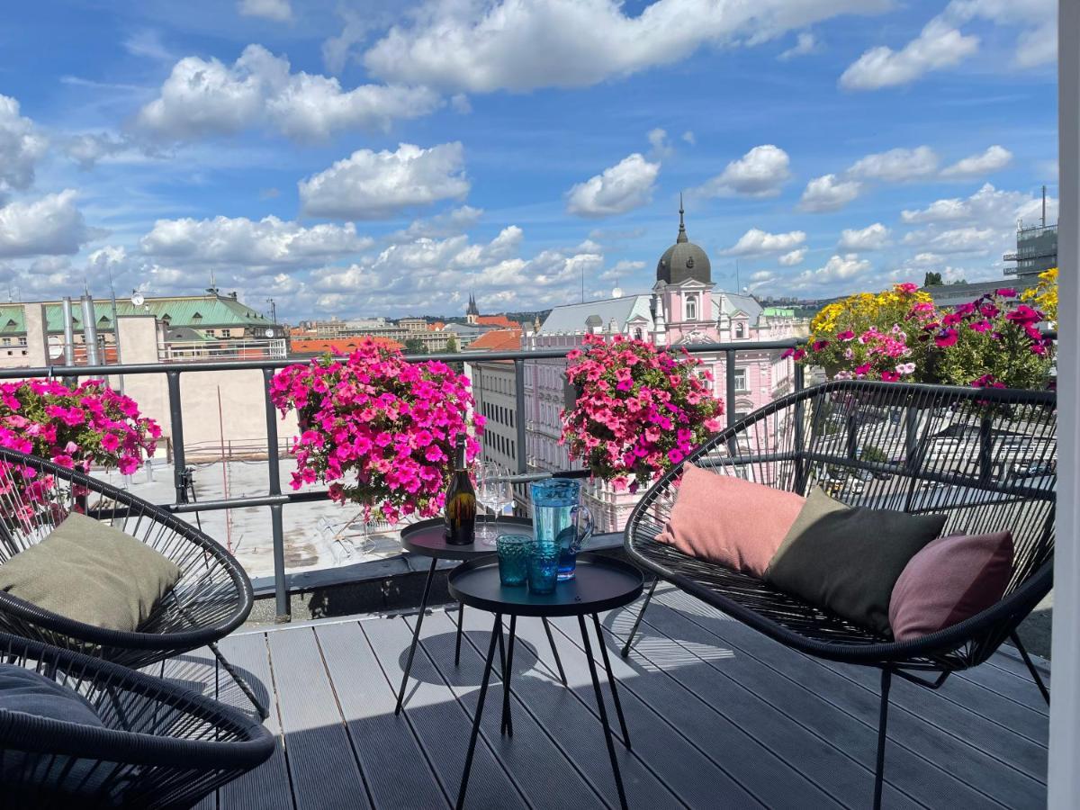 Rooftop Planet Prague Hotel Εξωτερικό φωτογραφία